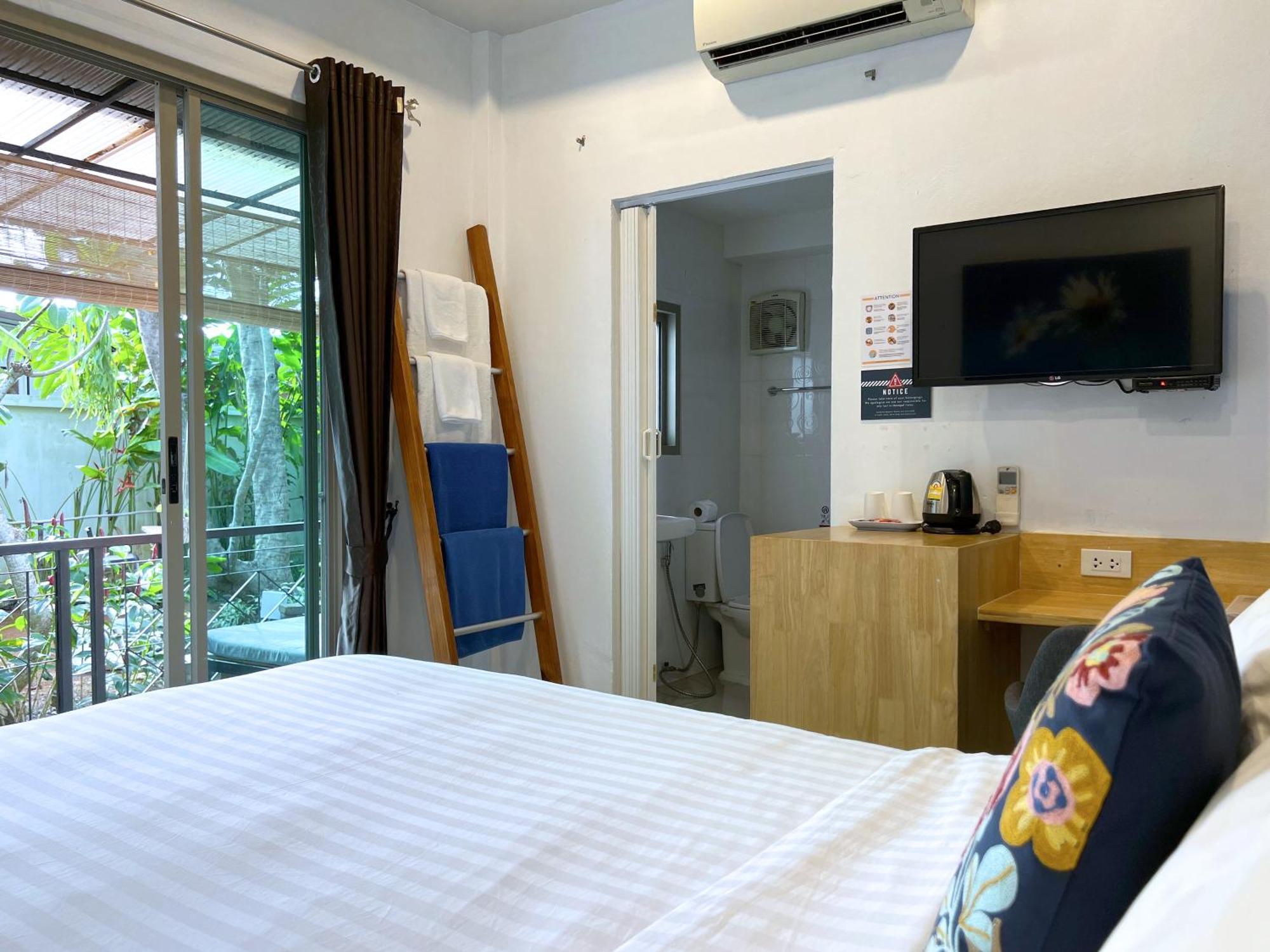 The Snug Airportel - Phuket Airport Nai Yang Room photo