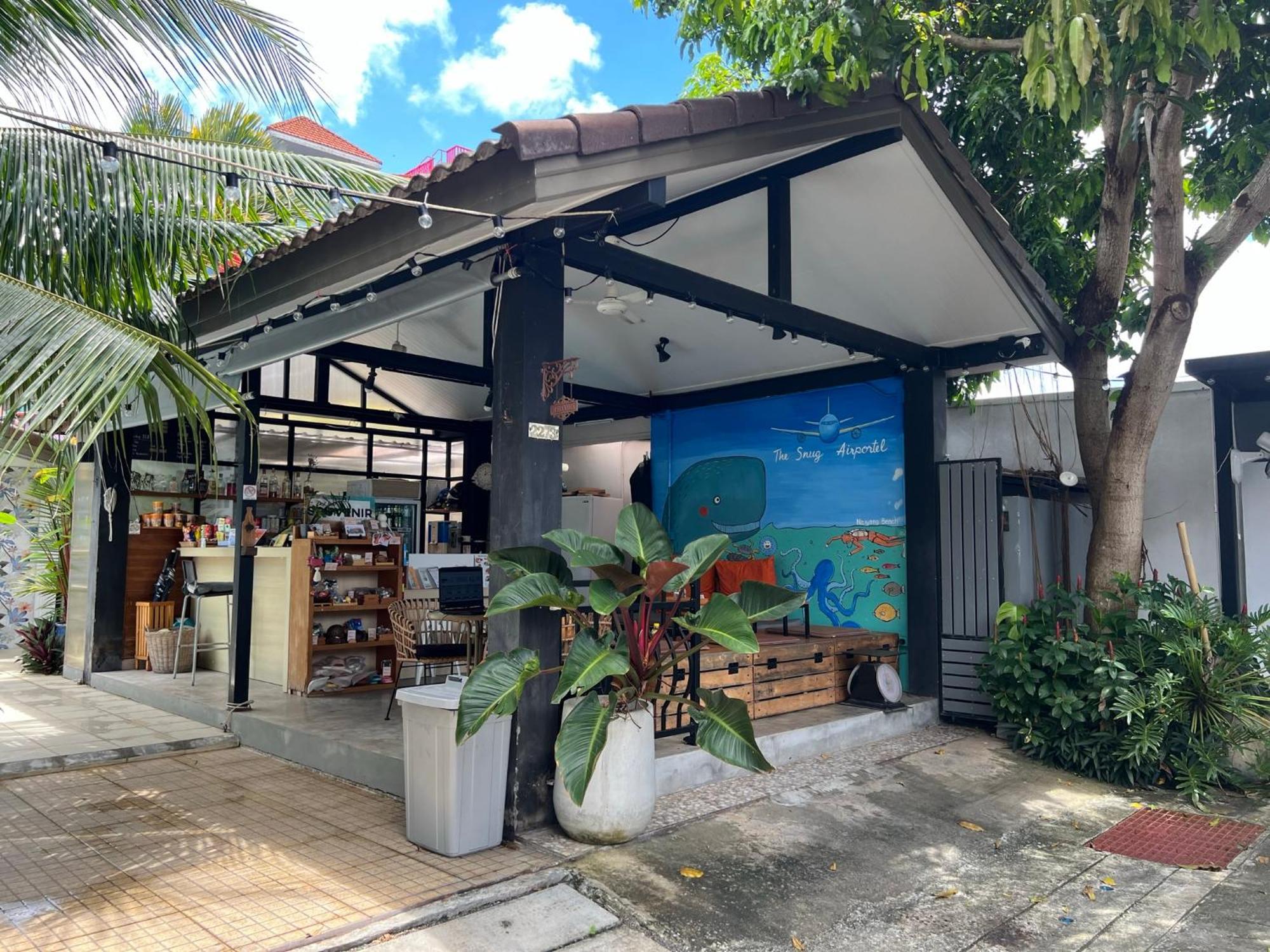The Snug Airportel - Phuket Airport Nai Yang Exterior photo
